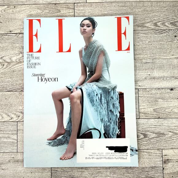 ELLE Magazine August 2024 The Future of Fashion Issue UNREAD Hoyeon - Picture 2 of 12